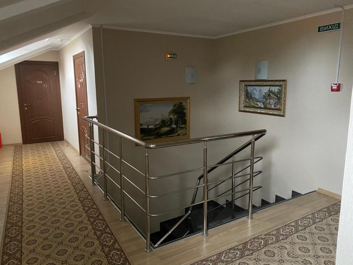 Гостинний Маєток Hotell Myla Eksteriør bilde