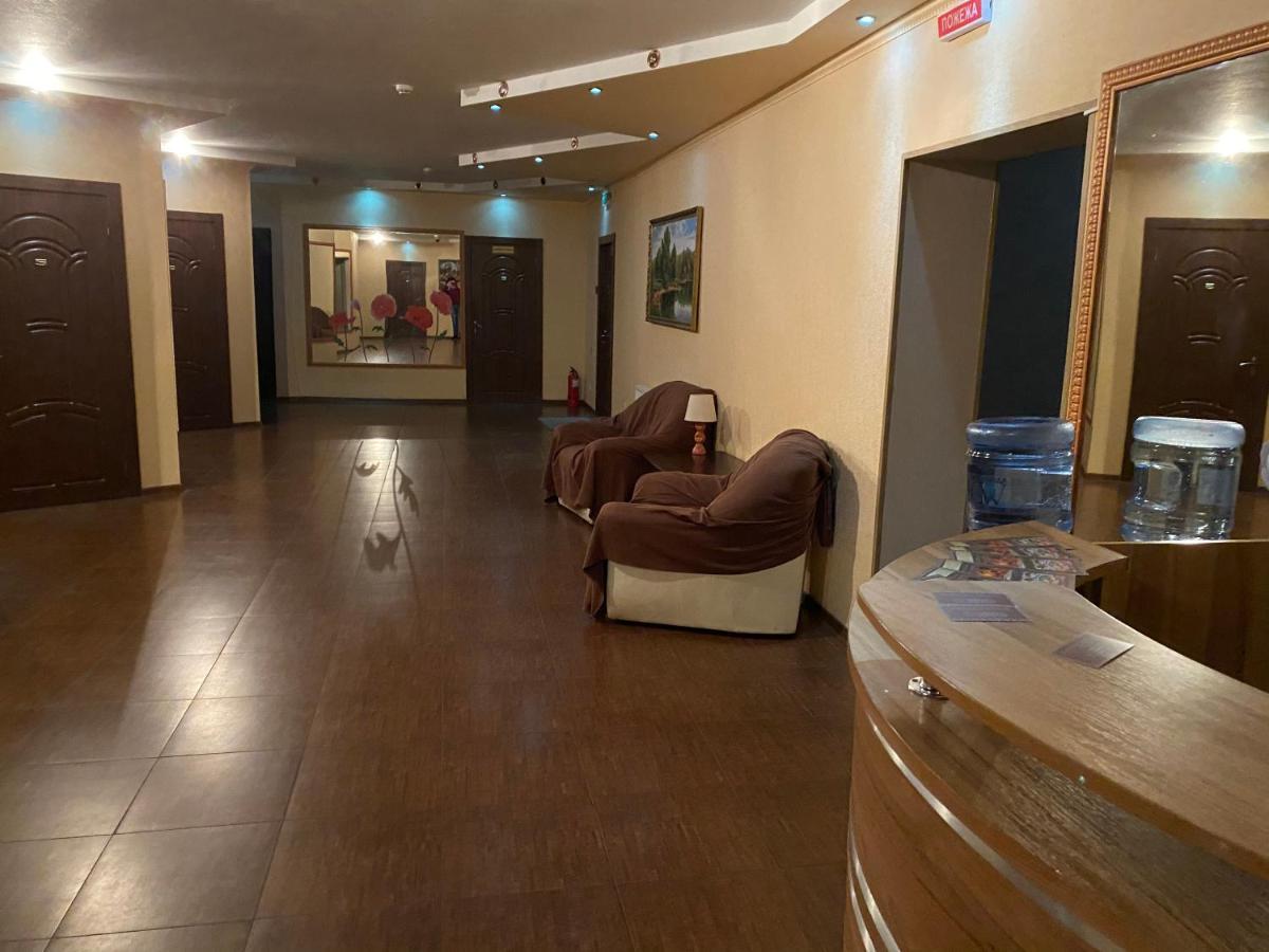 Гостинний Маєток Hotell Myla Eksteriør bilde
