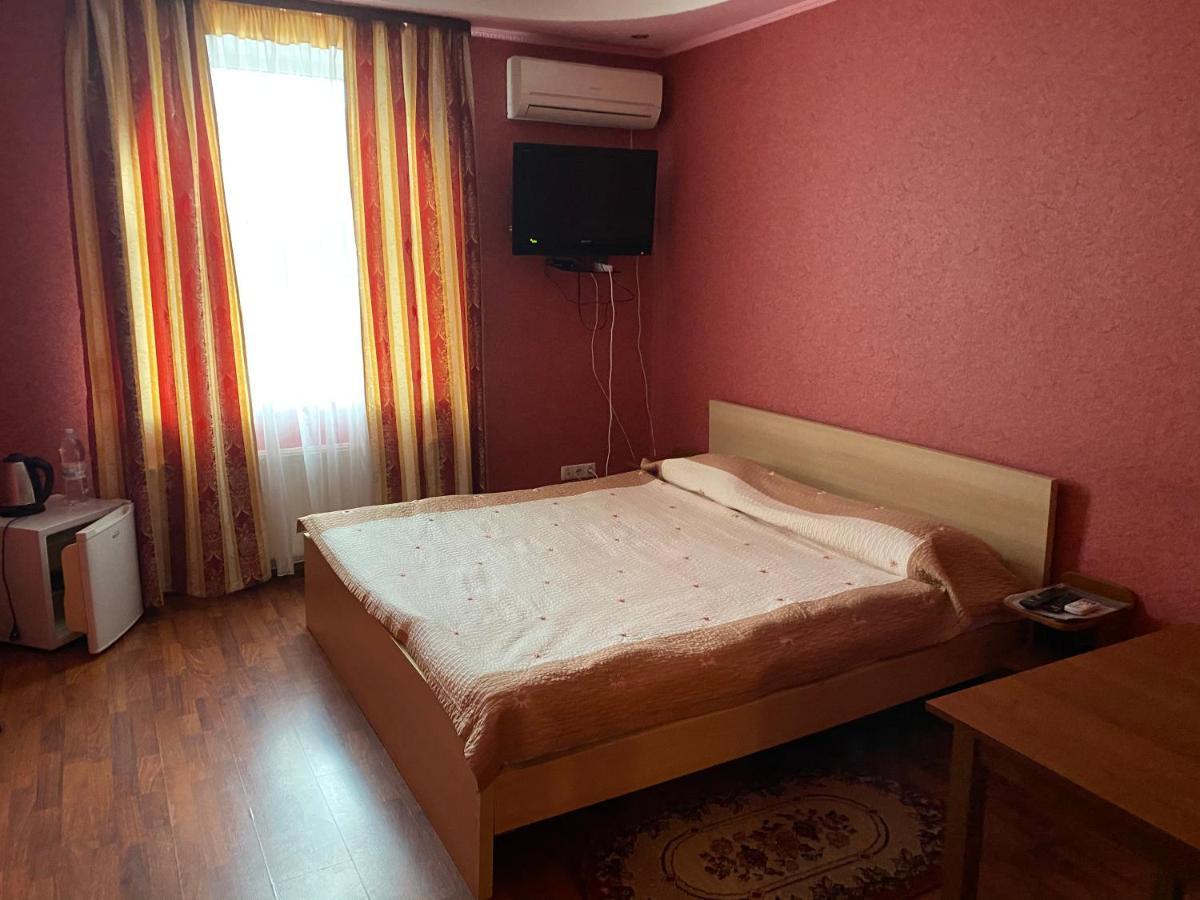 Гостинний Маєток Hotell Myla Eksteriør bilde