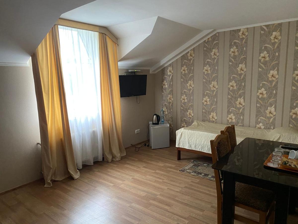Гостинний Маєток Hotell Myla Eksteriør bilde